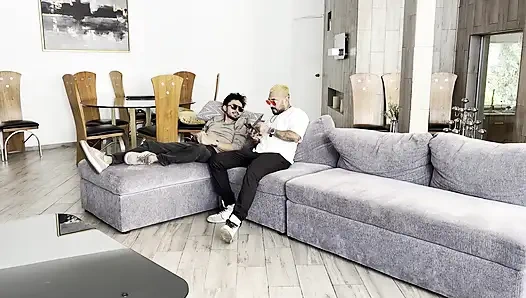 Un Sueno de 3 Gali and the 3 some .