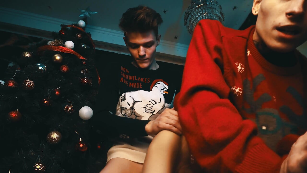 I almost mistook my boyfriend for a Christmas tree! fuck before christmas