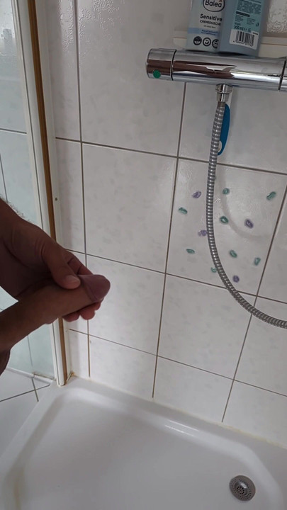 Cumshot in shower
