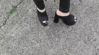 High-Heel-Plattformen zerquetschen