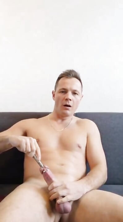 Marcel se preparando