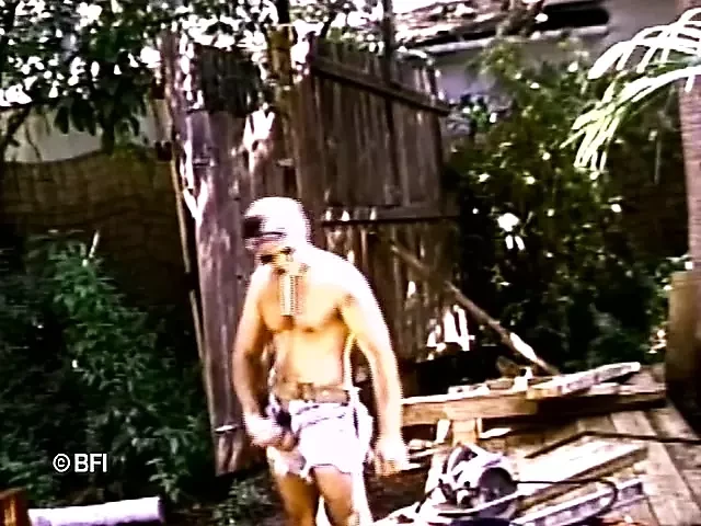 Άνδρες με στολή 1 -DVD-
