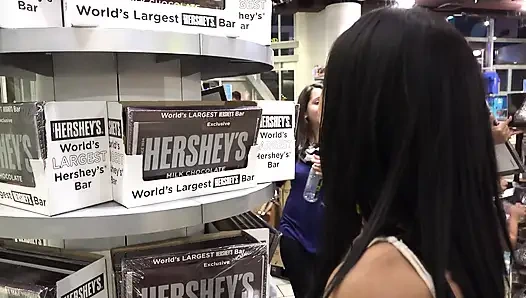 Marley brinx pergi kencan, kamu boleh ngusap memeknya dan mandi bareng-bareng