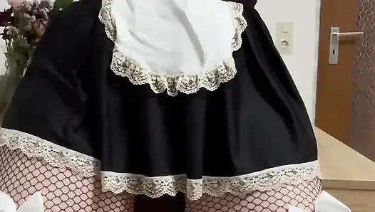 Hot Maid (косплей): Извращённая соло-мастурбация