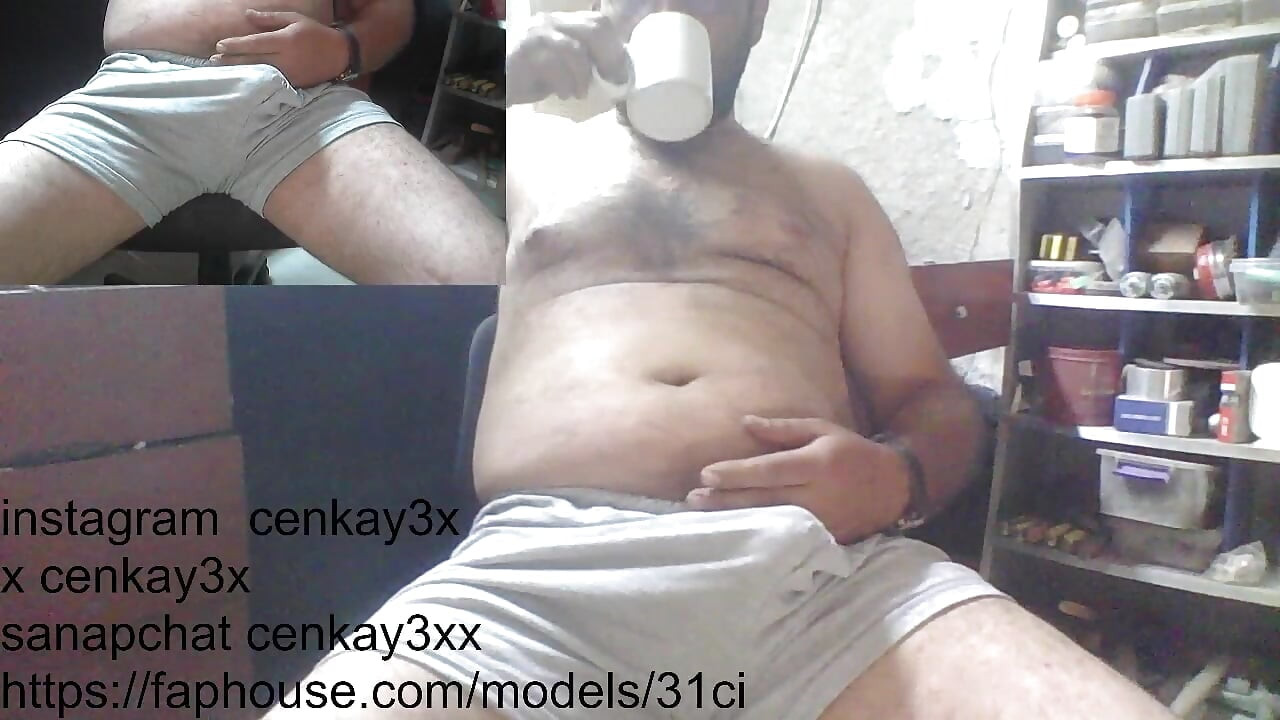 Masculine Daddy Live Broadcast
