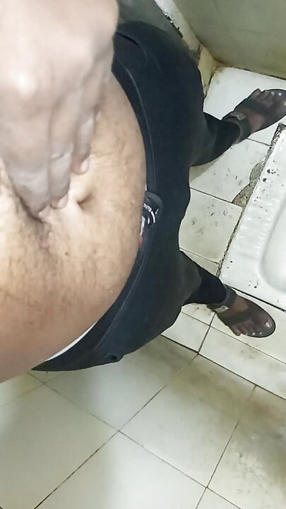 Indian Boy Outdoor Masterbate with Big Cock