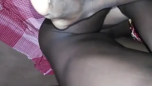 Seks Ibu rumah tangga gadis india