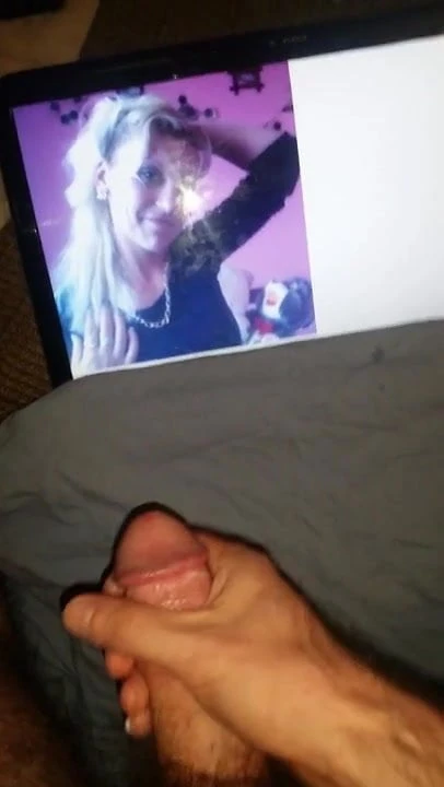 Tribute to CougarHousewife