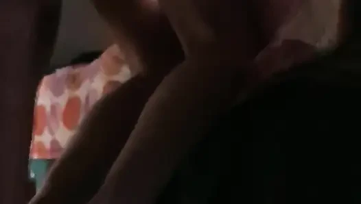 Mein ehemann beobachtet mich, während ich live bei camsoda gehe