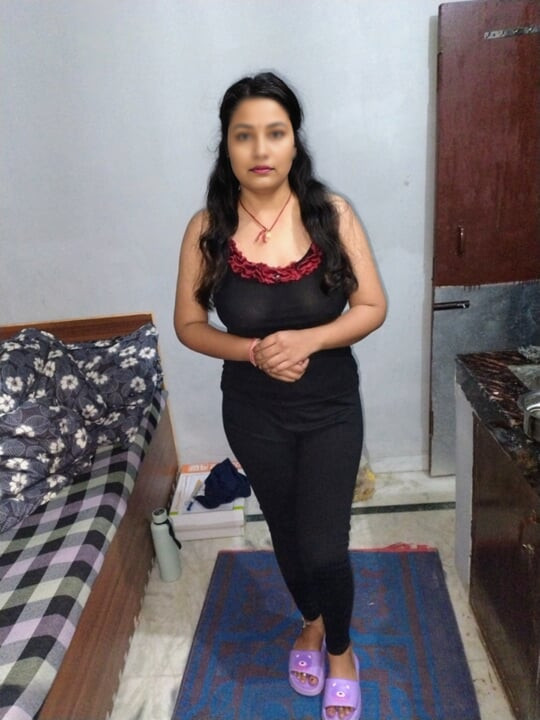 Мюсюлманска съпруга изпи даро и спермата излезе от дебел кур в путката й