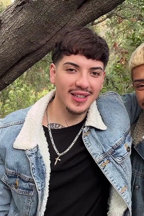Hung Papi Butt Fucking Tree Huggers Gay Anal Cumshot Deep Breeding!