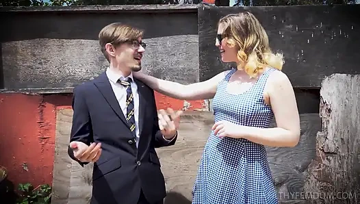 Make Miss Ella Come с участием Ella Nova, Sam Solo