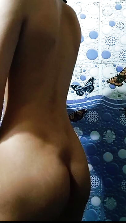 Indian bathroom viral vidoe