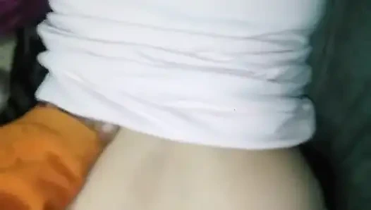 Rich stunned fick im Winter, Während mein Husten ruht