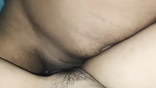Ein Landmädchen, das nach Sex durst, ich halte das alles nicht mehr aus.!!