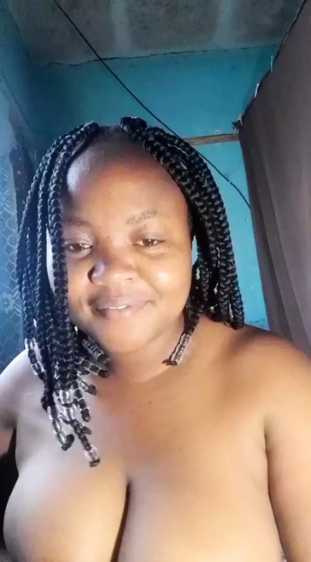 I love showing off my black ass on camera 1