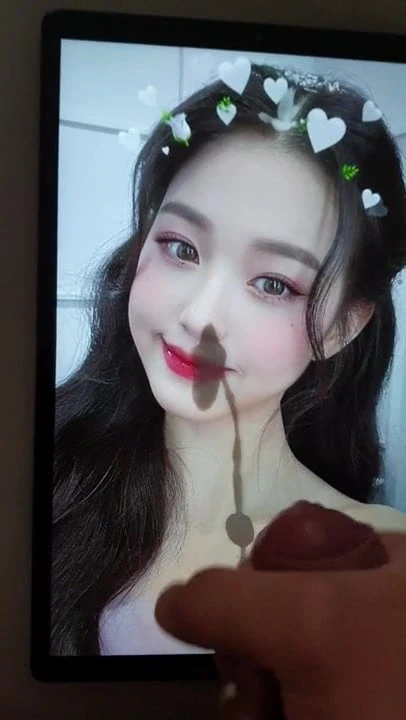 IZONE - Wonyoung - Cum Tribute 3