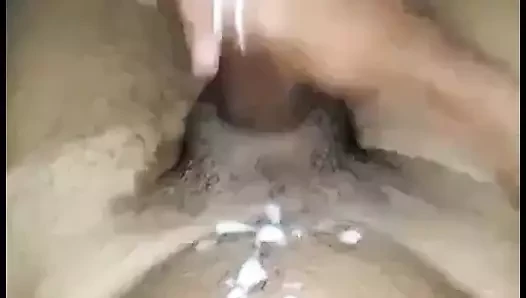 Büyük yarağım boşalıyor