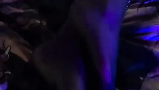 Çifte büyük zenci yarağı dildo ply ve ayak parmaklarının ucunda döl!