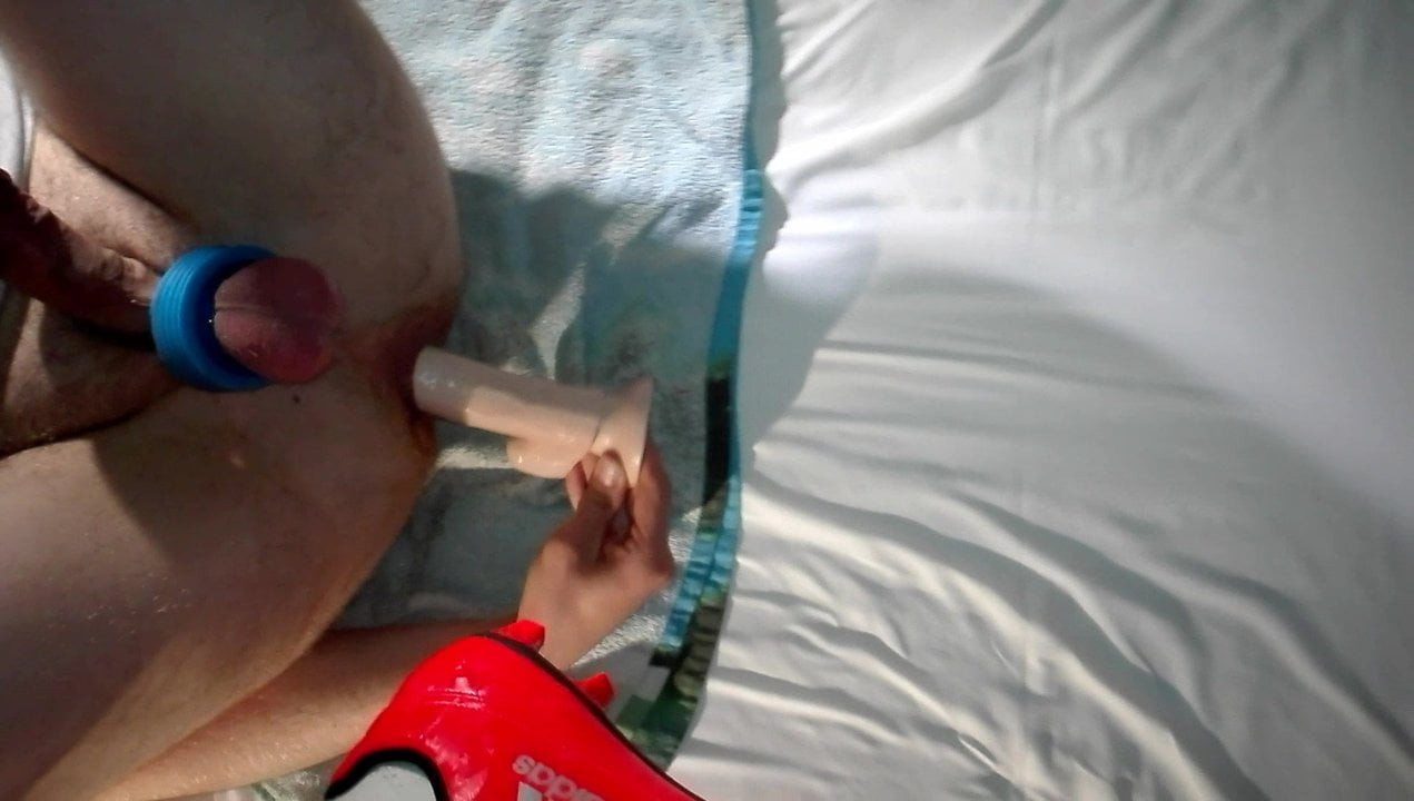 Alemão bunda pervertido, eu, brinco com vibrador em um hotel