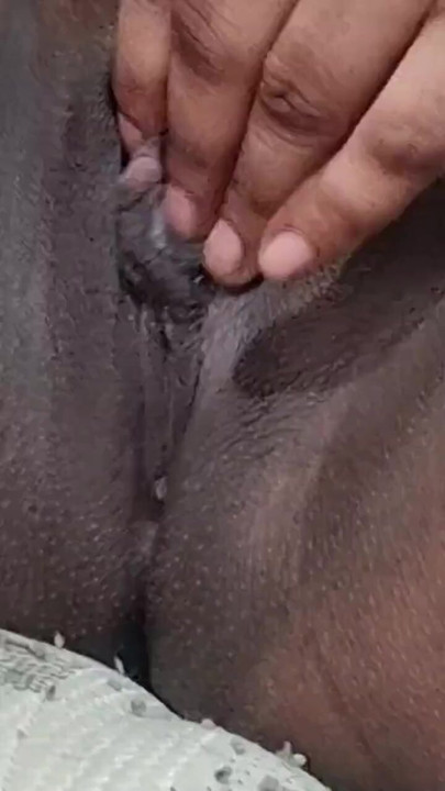 Sri Lankan Sinhala Girl Giving Video Call | Clip 1