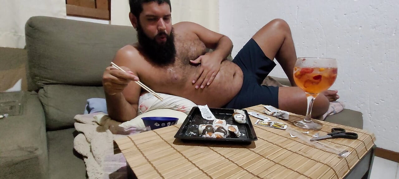 100-Piece Sushi Challenge: Completely Maxed Out & Bloated