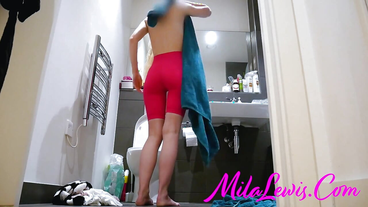 Changing sanitary towel and wearing yoga shorts