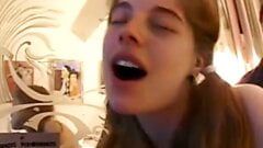 Fransk amatör tonåring flickvän anal knulla med ansiktsbehandling