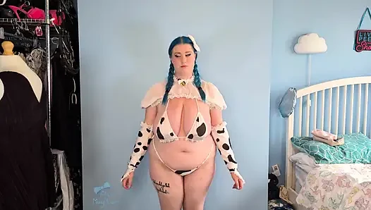 Turning Into a Hucow & Begging for Cum - Solo Girl