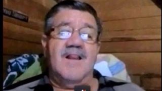ecuadorian grandpa wank his cock