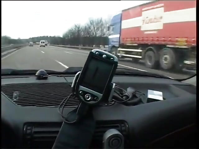 Bunăciune asiatică este futută de o pulă albă