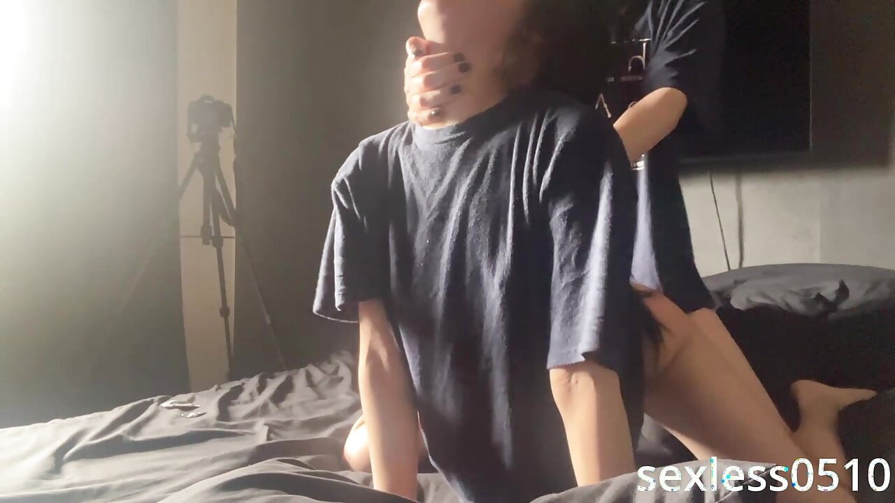 [Morning Activities] Using her big butt as a masturbator from the start of the morning
