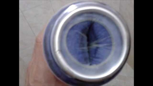 Usando Mi Simulador Vaginal hecho en casa