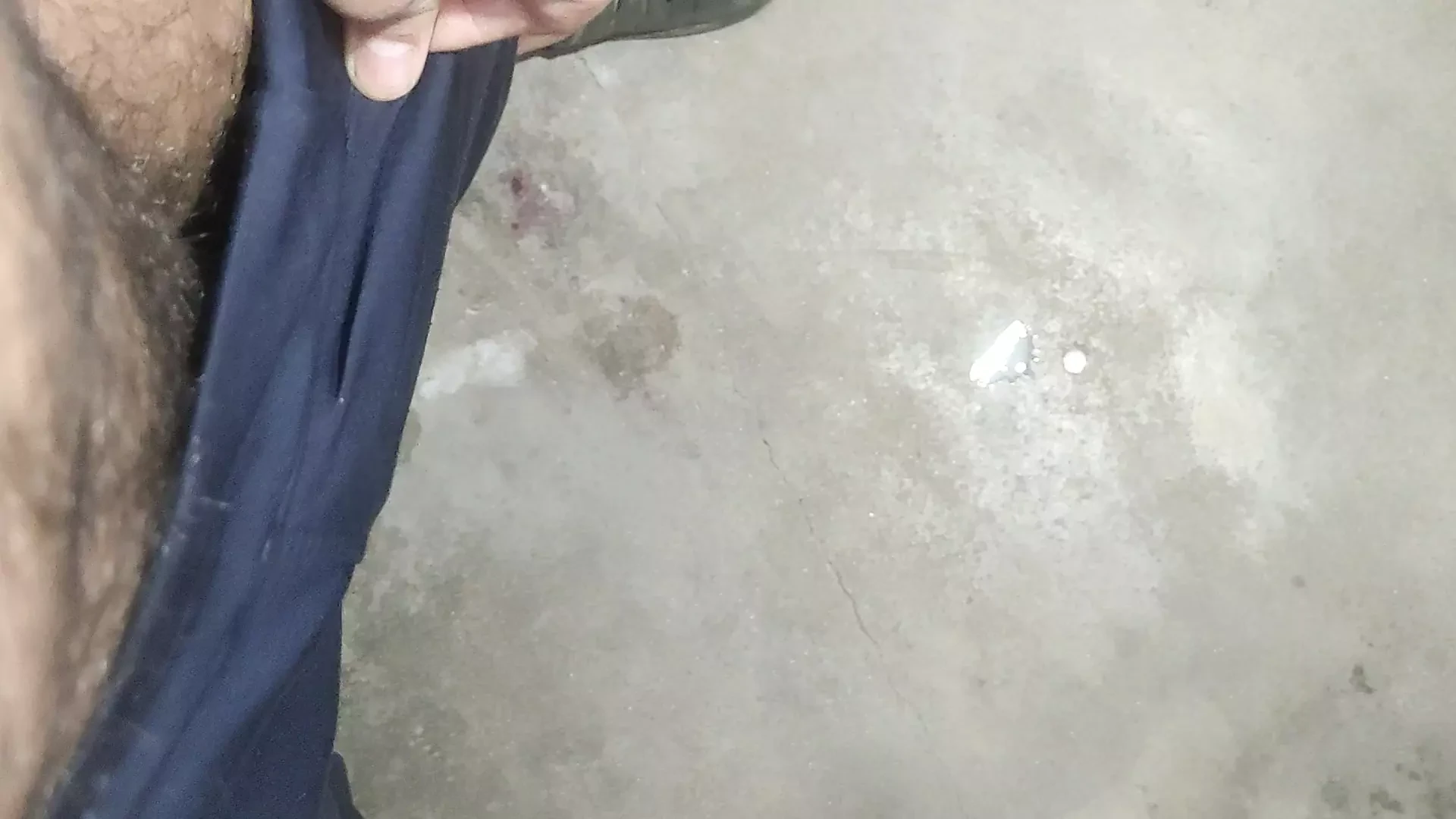 新视频 2025 1 jeanery 晨间洗手间摄像头视频