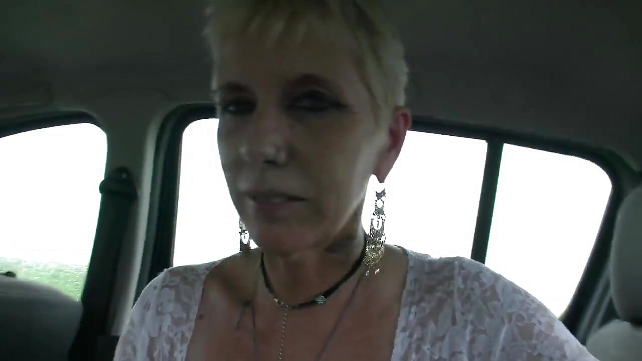 Blonde Cougar Sucks My Cock in the Car 5099