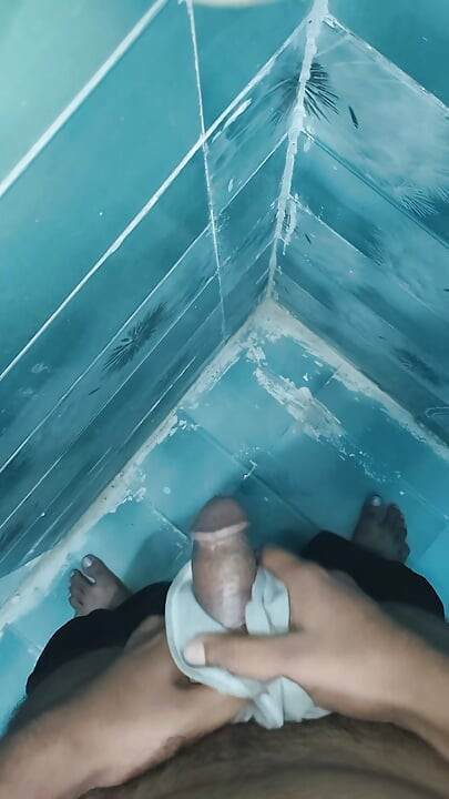 The lone boy hit his sister-in-law in💦 the pants.