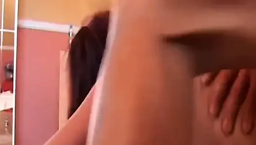 Pesta seks liar bareng cewek sange rambut pirang dan rambut cokelat