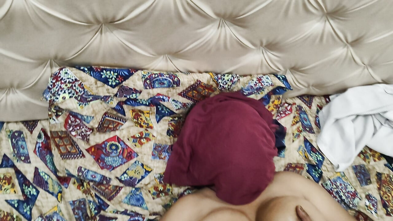 Indian girl sex in oyo rooms