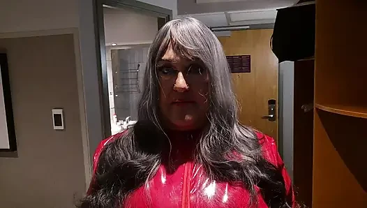 I tanyalushxx'in kullanılması ve videoya alınmaları gerekiyor