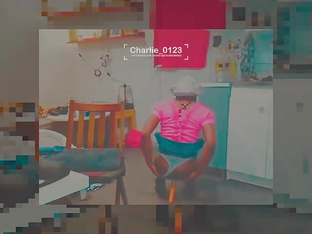 The Micro-skirt Makes a Splash