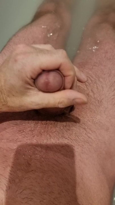 Spritzen in der Badewanne