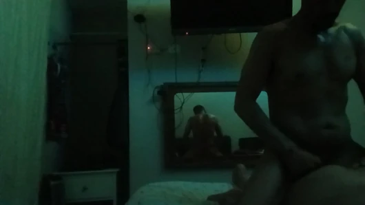 POV durchgeführt durch wand spiegel spiegel reflexion mexikanischer paare, die heißen verschwitzten sex Urfreaknastycouple haben