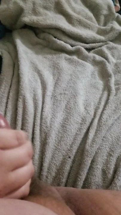 Cum shot with plug in