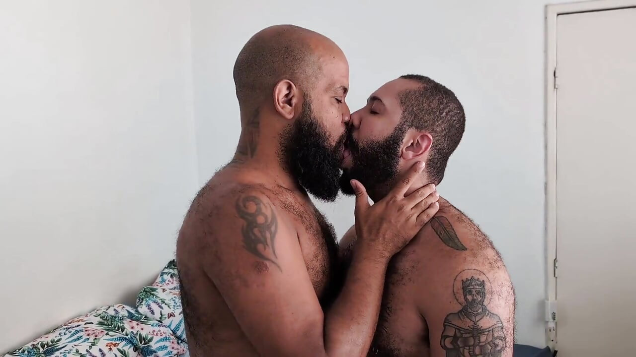 Insane Hookup Between Furry Bears Sucking, Tongue Kisses and Lots of Asshole Sucking