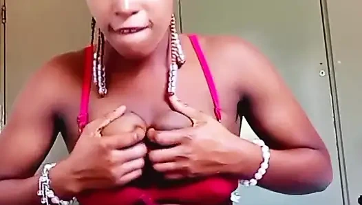 Menggoda pacarku