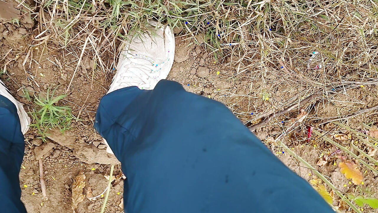 Kheton mein sex karne ka maja hi kuchh aur Hai