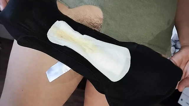 Amateur wife masturbates with her fingers in her pussy.