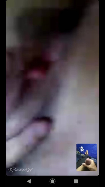 Emotivni trenutak iz "Video poziva s Tobrut Chickom"