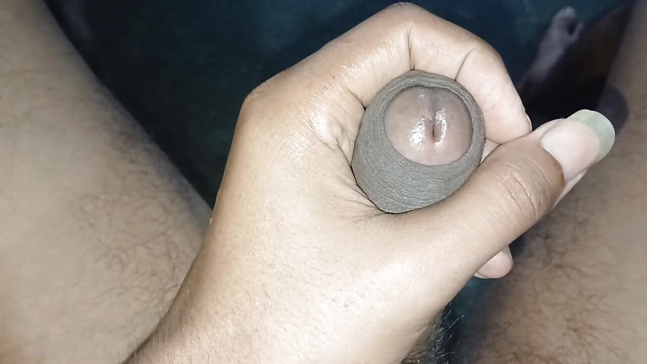 Desi boy pehli bar Bengan gand me dalne jaa rahe he