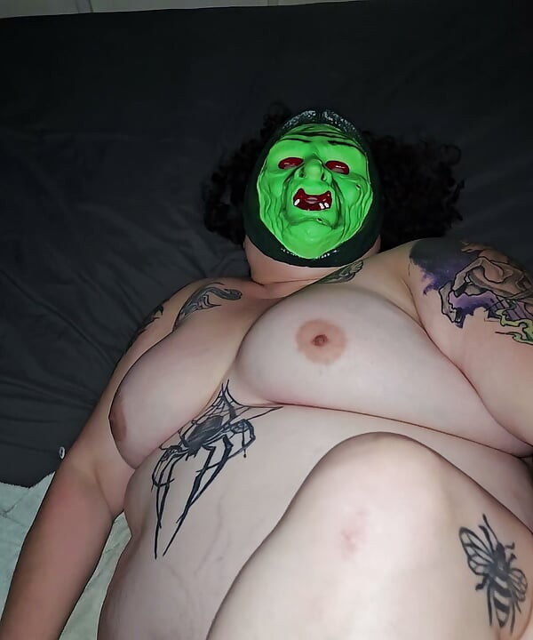 Giving the witch a Halloween missionary pounding